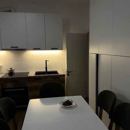 Floor Escape By The Sea Appartement Golem (Tirana)
